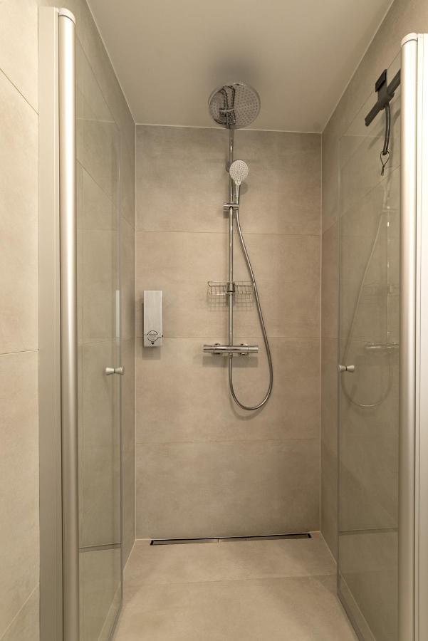 Apartment Artisa Riia Str 20a Luxury 2br Penthouse *