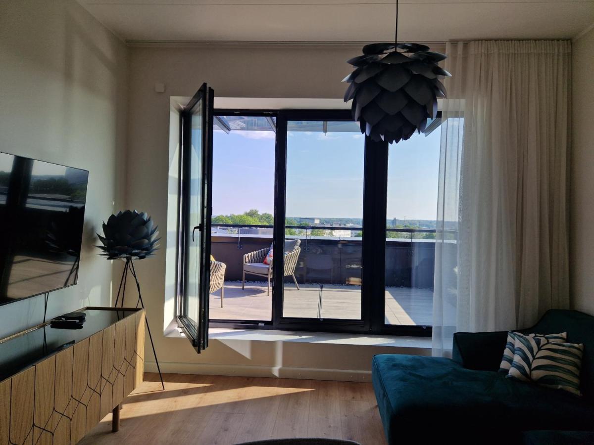 Artisa Riia Str 20a Luxury 2br Penthouse Apartment Tartu